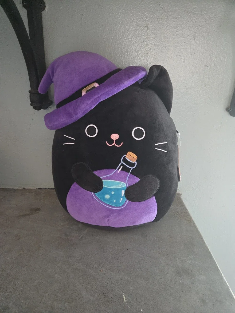 Squishmallow Black & Purple Witch Cat Plush Toy - Cute Potion Cat for Cats. NWT